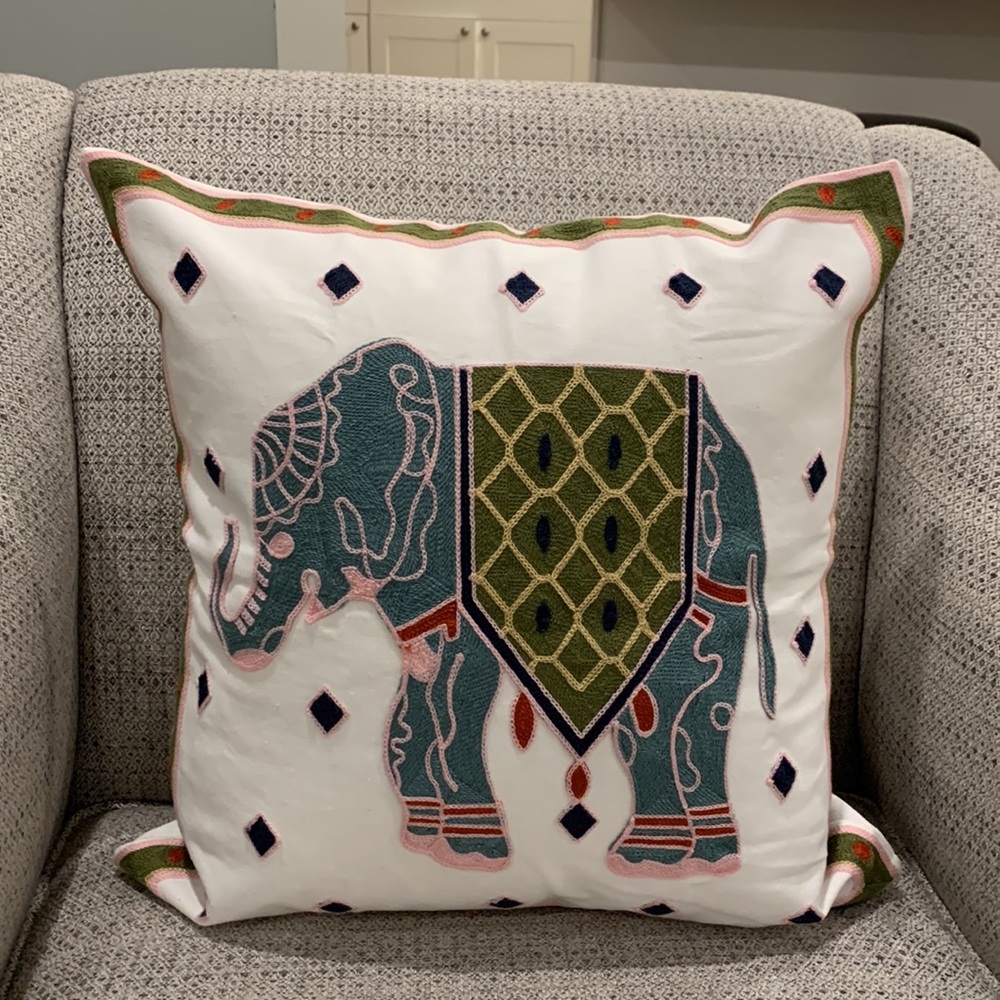 🐘 Embroidered Elephant Pillow Cover 🐘